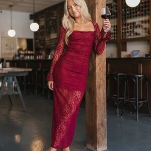 Elegant Red Lace Long Sleeve Dress